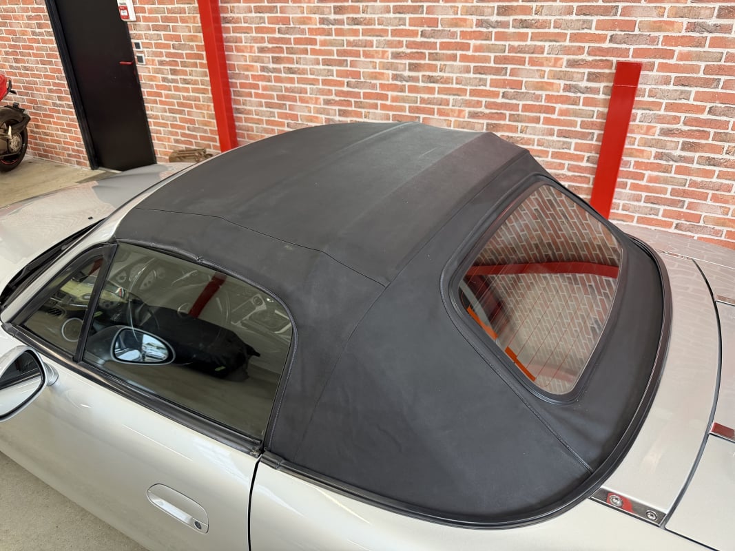 Mazda MX5 Mazda MX-5 NBFL 1.6 110 ch – 2002 – 173 000 km — 40