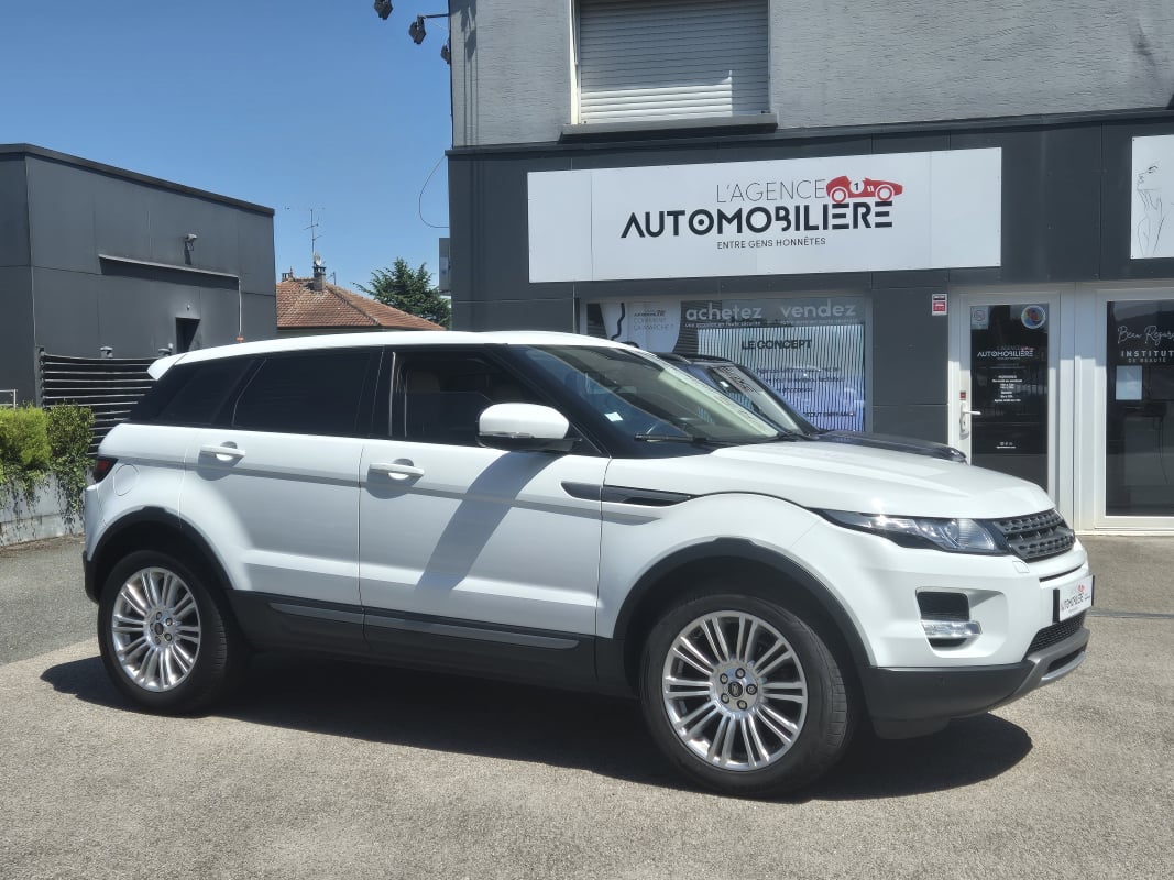 Land Rover Range Rover Evoque 2.2 TD4 150 cv Dynamic 4WD 4X4 BVA6 - Attelage - — 1