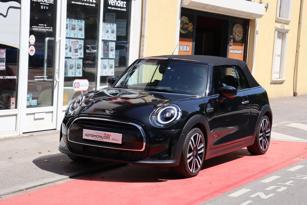 Mini Cooper Cab. (F57) 1.5i 136 Edition Premium Plus DCT7 (H&K, Cuir, Led ambiance) — 2