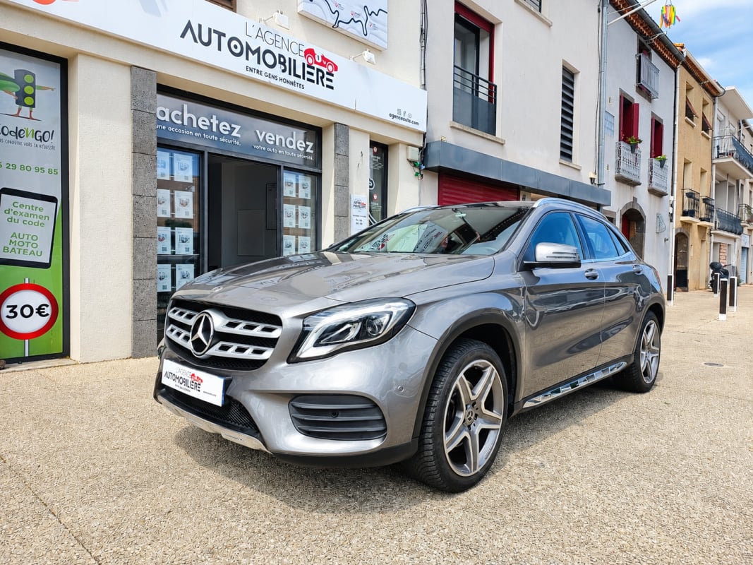 Mercedes-Benz Classe GLA 220d Fascination 170cv - Toit ouvrant - Caméra - Hayon éléctrique -