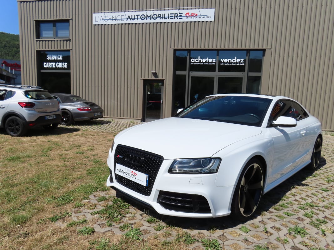 Audi RS5 4.2 FSI V8 32V Black Edition Quattro 450CV